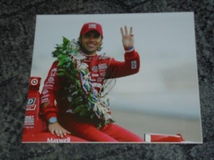 DARIO FRANCHITTI- RACING DRIVER -10x8 PHOTO SIGNED.