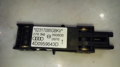 Audi A8/S8 (D2- 4D) 2001 Airbag Deploy Sensor 4D0959643D VEI5084