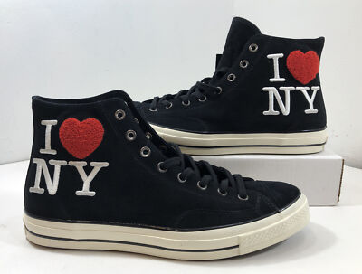 black converse love