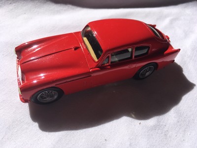 Heco Mod 232 Les Aston Martin Db 2 Mont 233 Rouge Ebay
