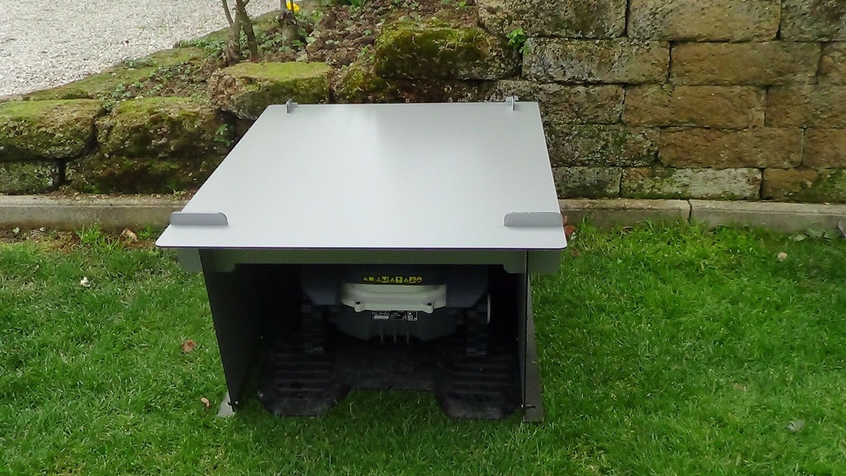 Copertura Impermeabile Per Robot Tosaerba, Tessuto Oxford 210D, UV Resistent, Con Coulisse E Manico - 78x56x36 Cm