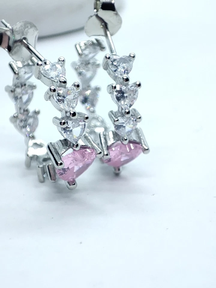 Orecchini Donna cerchio  in argento 925 cuori zirconi Bianchi E Rosa. cerchietto - Immagine 4 di 4