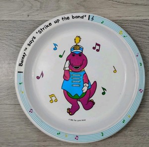 Vintage Barney Says Strike Up the Band Children's Plate Selandia Lyons Group 90s