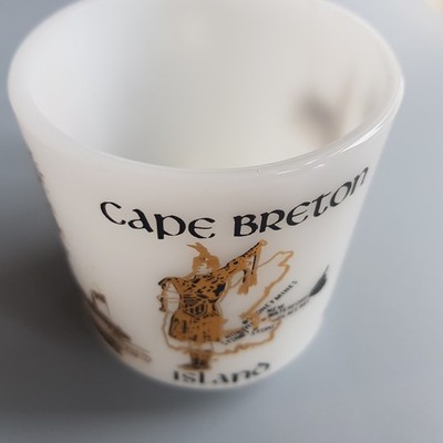 Cape Breton Island Weiß Milchglas Kaffee Tee Becher Canadian Glasbake Nova Scotia