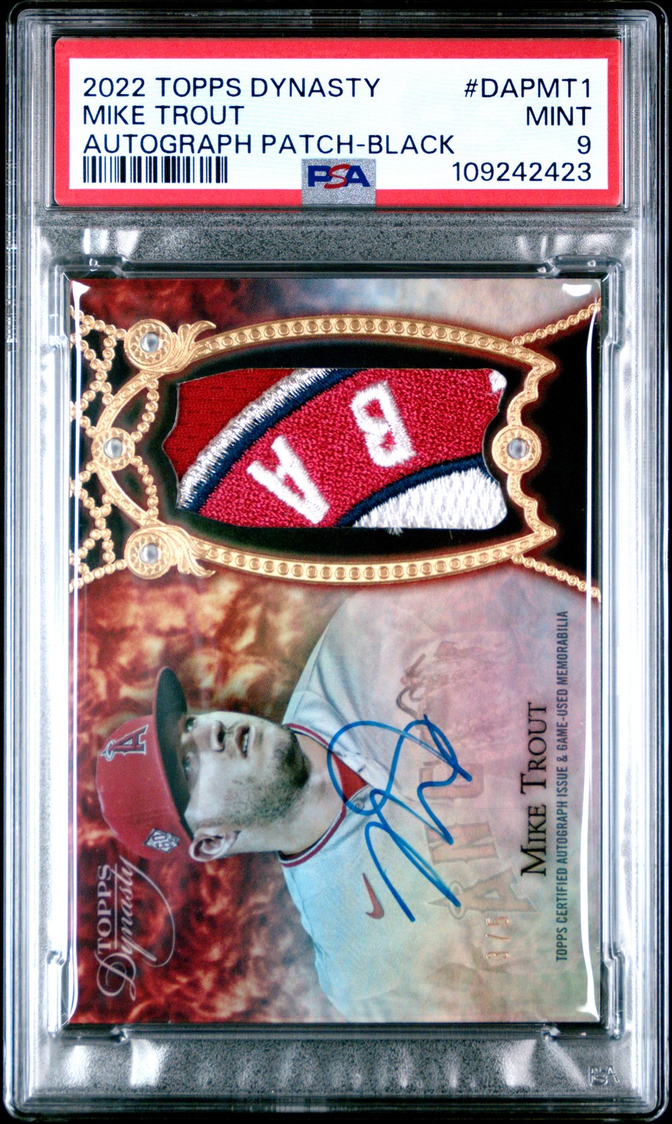2022 TOPPS DYNASTY AUTOGRAPHED PATCH BLACK #DAPMT1 MIKE TROUT 3/5 PSA 9 AUTO