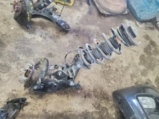 (LOCAL PICKUP ONLY) Passenger Right Front Knee Fits 15-18 SEDONA 1747812