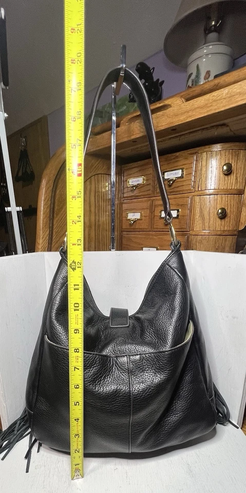 G.I.L.I. Кожаная сумка-хобо A271123 с бахромой - черная - Изображение 3 из 4