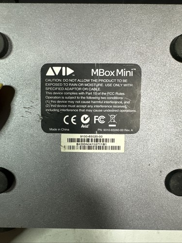 AVID Mbox Mini USB Audio Interface 9100-65020-00 - with USB Cord Untested - Picture 4 of 9
