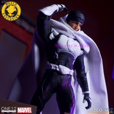 Perfect Mezco 1/12 Collective Moon Knight Crescent Edition Action