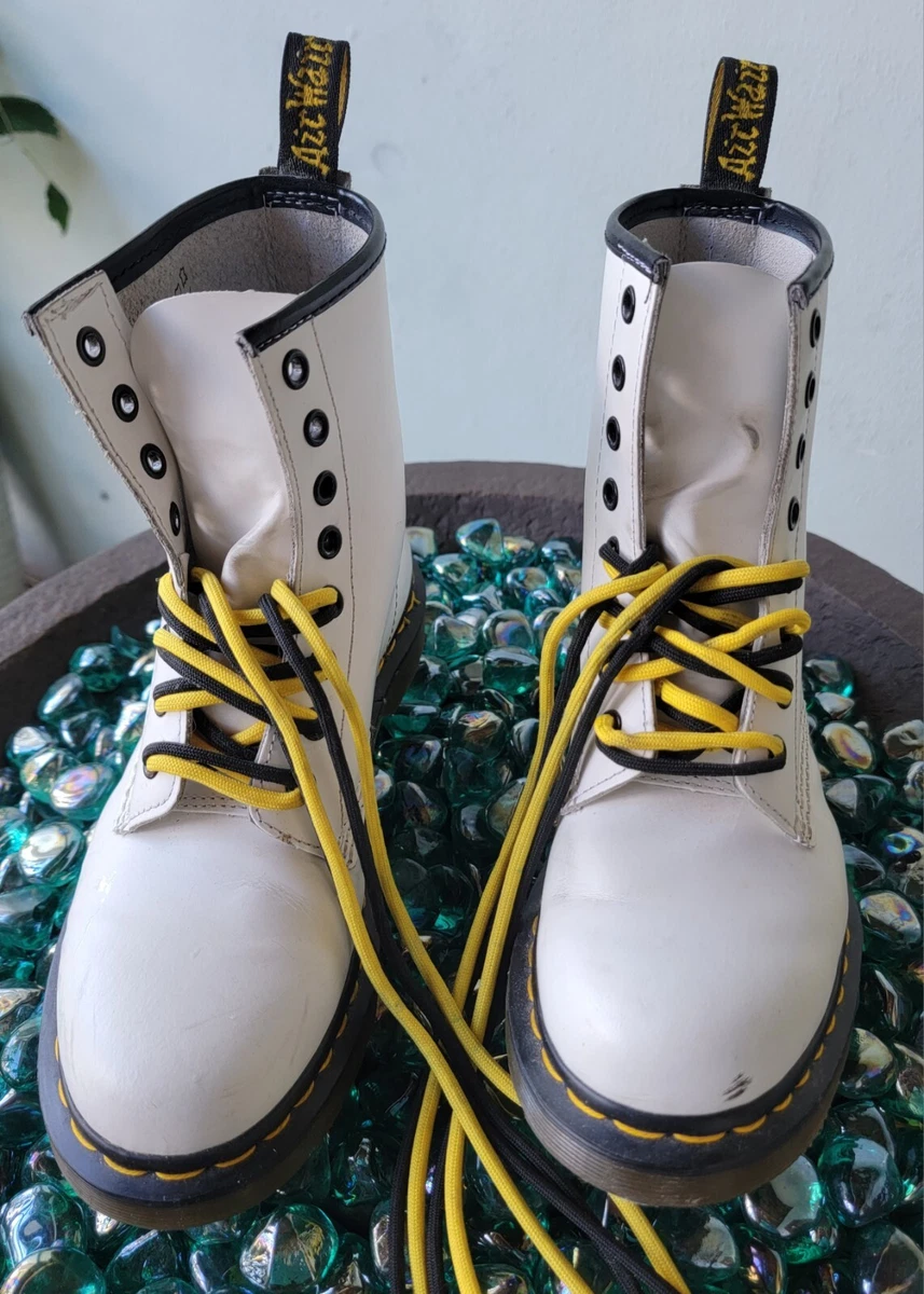 Dr Martens White Boots Doc s 11821 AirWair 8 eye WM 7 US EU 38