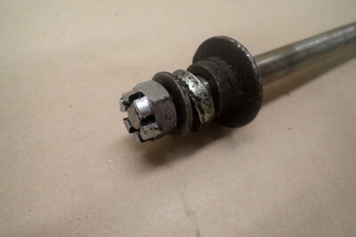 1983 YAMAHA VENTURE 1200 FRONT WHEEL AXLE BOLT ASSY | eBay