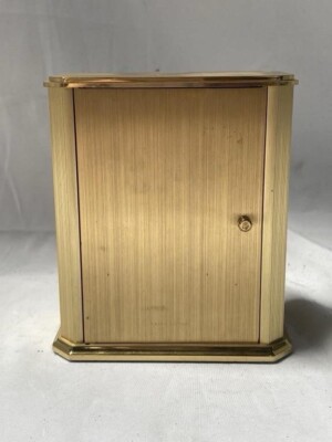 時計 Tiffany&Co. PORTFOLIO 100years A Historic Tiffany & Co. Pocket Watch Bears Testament to the