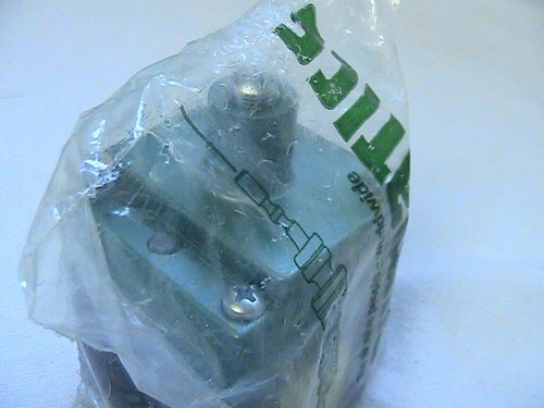 1 NEW NUMATICS MARK 55 COMPLETE SOLENOID CAPSULE ASSEMBLY 237-699B 110-120VAC - Picture 3 of 4