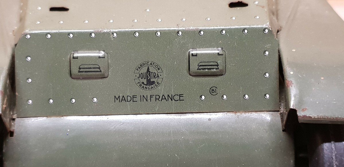 Jouet Mécanique Ancien Joustra : Char Lance-missiles En Tôle (incomplet Mais Fonctionne)