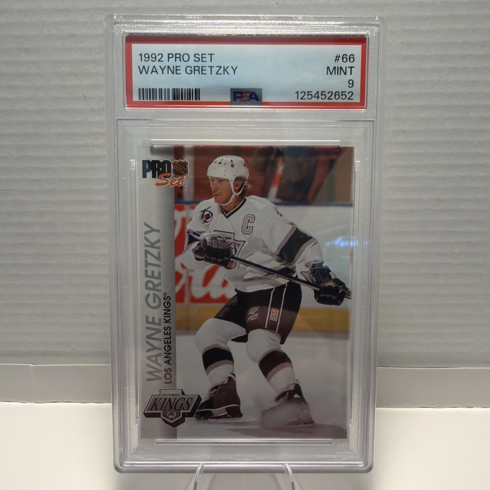1992-93 Pro Set Wayne Gretzky #66 PSA 9 MINT HOF e0h