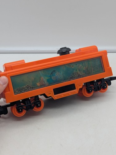 2006 Planet Toys Disney Pixar Replacement Part Train Car Finding Nemo Orange - Picture 12 of 18