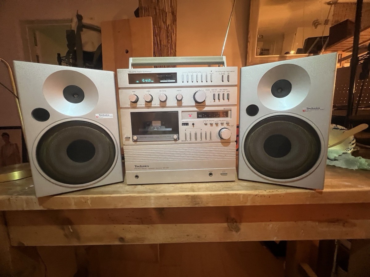 Rare Vintage 1980's Technics SA-C07 Silver Boombox Mini