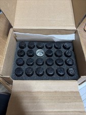 Genuine Gm Wheel Locks And Lug Nuts Kit - Black 85105299 Chevrolet Chevy Read Genuine Gm Wheel Locks And Lug Nuts Kit - Black 85105299 Chevrolet Chevy Read