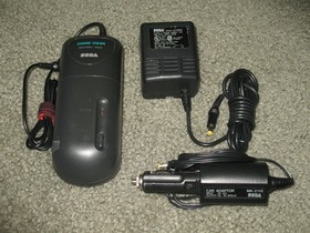 Sega Game Gear Set: Console, TV Tuner, Case, Battery Pack, Power Supply, 2 Games