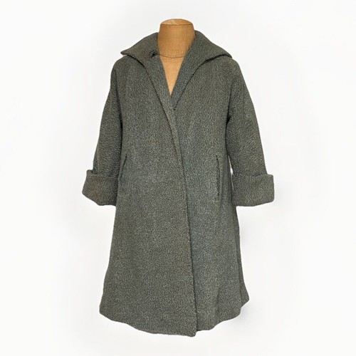 Vintage Women's Ka Ma Kurl by Kanmak Long Mint Green 100% Virgin Wool Coat - Picture 1 of 6