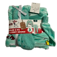 Snoopy Toddler 2 piece sleep set with bonus Cozy Socks Sz 4T