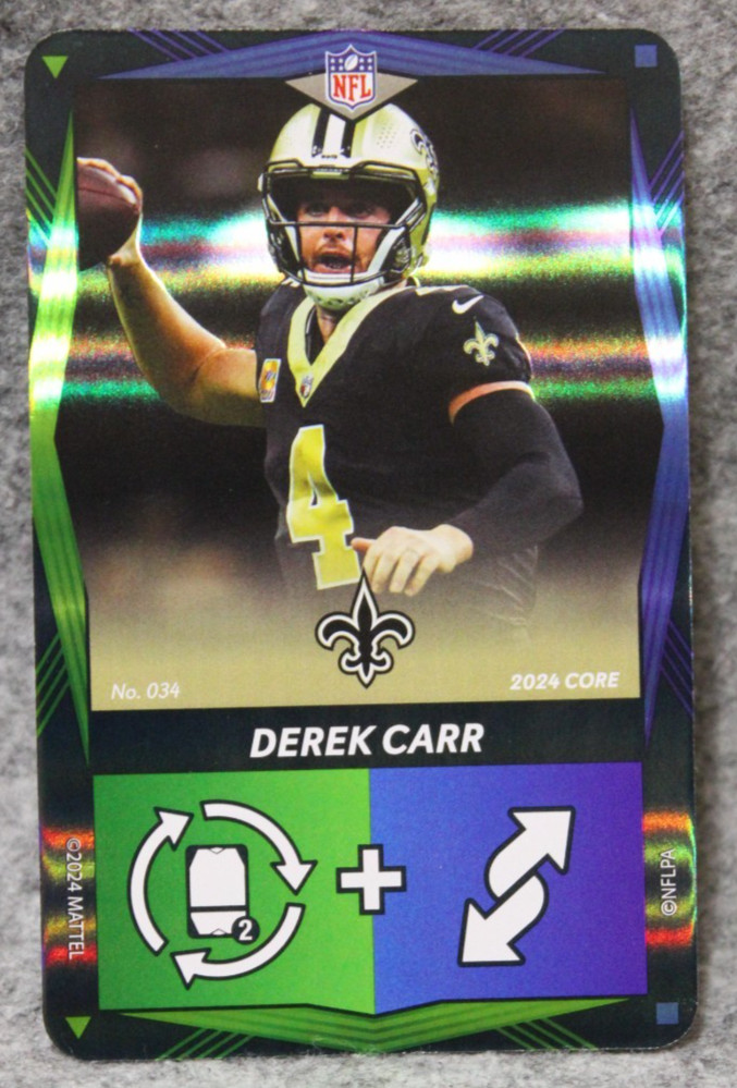 Derek Carr 2024 NFL UNO Elite Core Edition Green Blue Foil Card #034