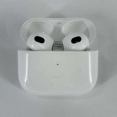 AirPods (3rd Gen.) White w/ Charging Case - Fair Condition