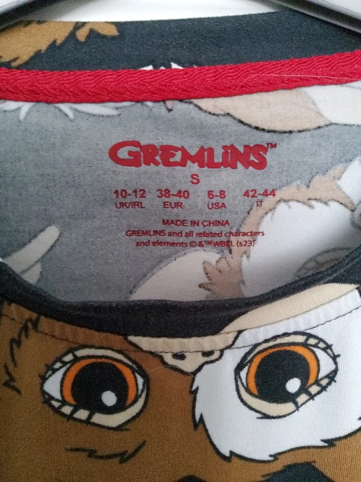 Gremlins Gizmo Allover Print Crop Oversized T-Shirt Size Small 10-12 - Image 3 of 4