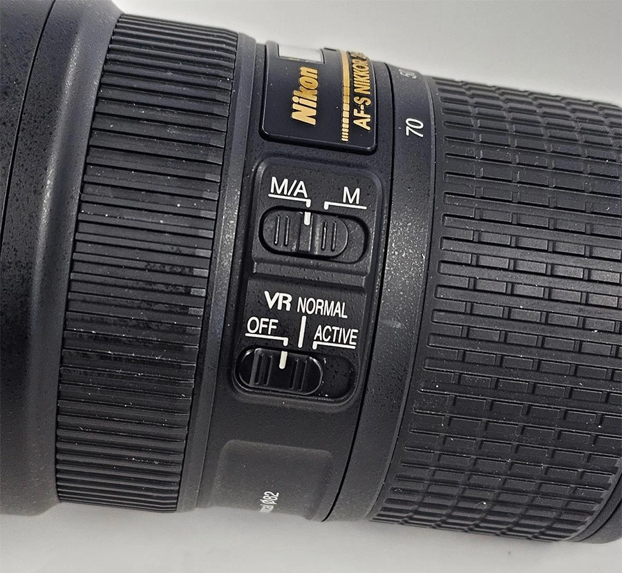 #Nikon NIKKOR AF-S Objektiv 24–70 mm f/2,8 E ED VR (S/N 2096296) + BW 82 MM FILTER - Bild 2 von 4