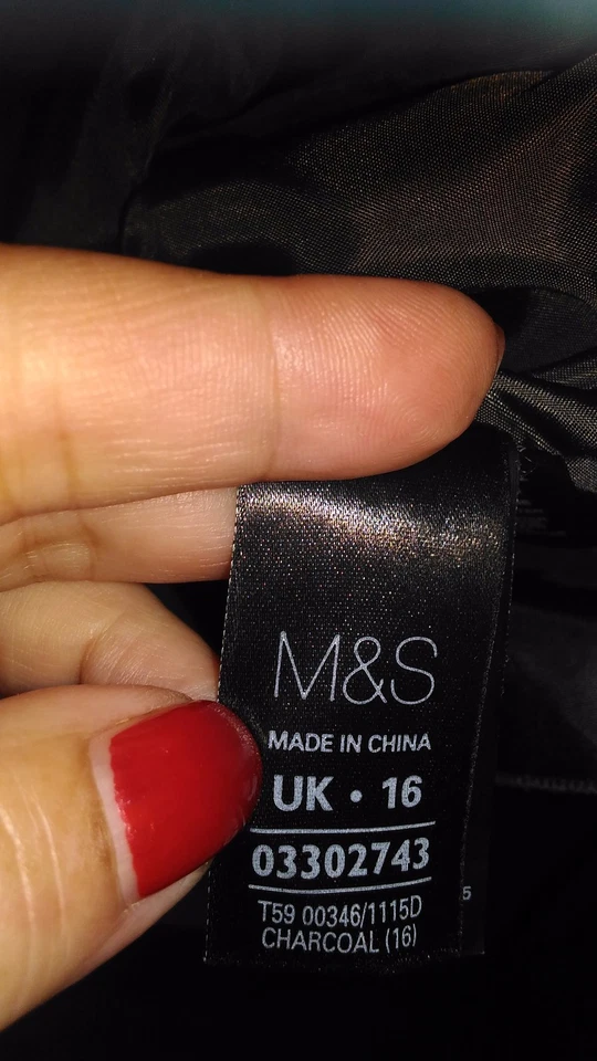 Ravissante robe Marks and Spencer Taille 42 - Photo 3/3
