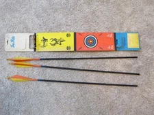 Vintage True  Flight Arrows Robin Hood Arrows  (lot#12433)