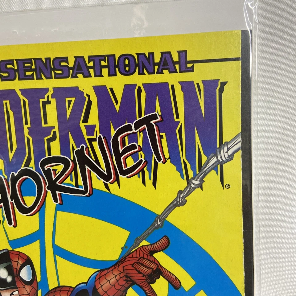 SENSATIONAL SPIDER-MAN #28 IDENTITY CRISIS! HORNET MIKE WIERINGO - Image 3 of 4