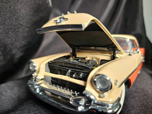 Danbury Mint 1955 Oldsmobile Super 88 Holiday Coupe 1:24 Scale Inv. #3454 - Picture 2 of 7