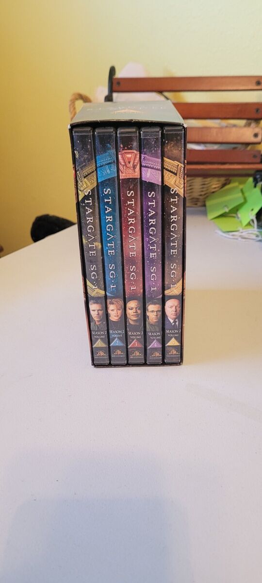 Stargate SG-1 Season 2 Boxed Set DVD Stargate SG-1 Season 2 Boxed Set DVD