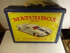 Matchbox carry case no 41 x 48 cars, plastic trays, decent mix , look