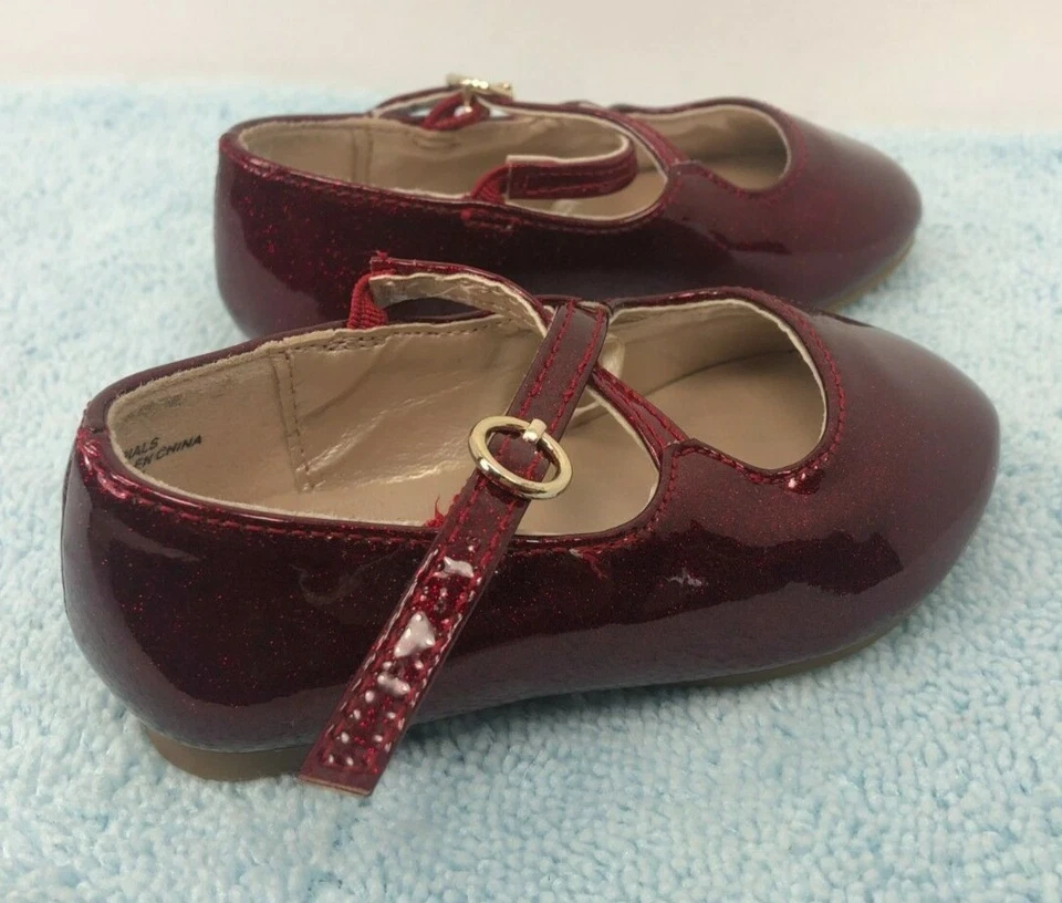 0680 - Zapatos de vestir Children's Place niñas pequeñas talla 4 rojo brillante Foto 4 de 4