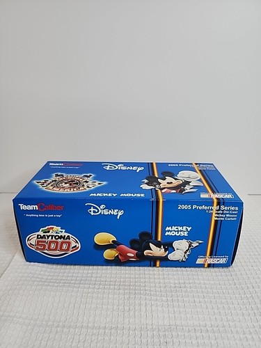 Team Caliber 2005 Preferred Series Disney Mickey Mouse Monte Carlo 1:24 Daytona - Picture 2 of 19