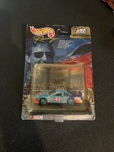 Hot wheels racing John andretti stp #43 Pontiac 