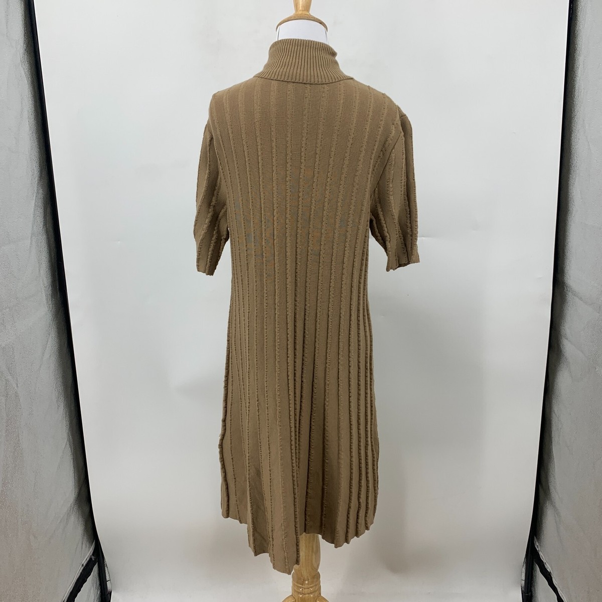 s-l1200.jpg s-l1200.jpg