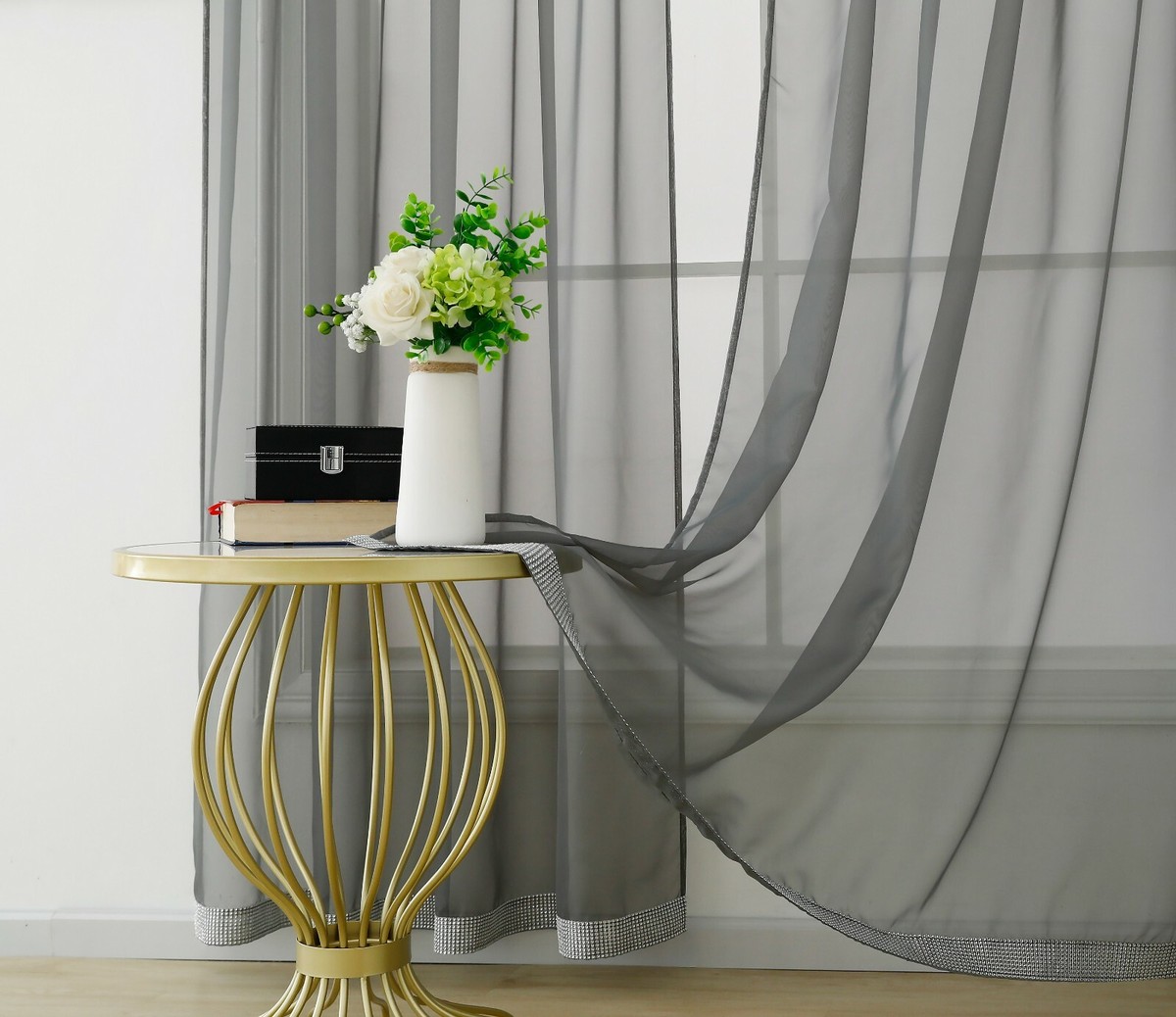 Ein Schal Transparenter Vorhang Mit Glitzer, | Aktu Produktbild-Vorschau 9