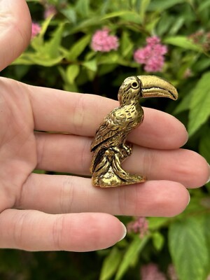 Massive Messing Vintage Stil Tukan Statuette, kleine tropische Vogel Ornament