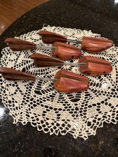 Vtg Women  s Saks Fifth Avenue Cedar Shoe Trees By Rochester Co 2 Pairs