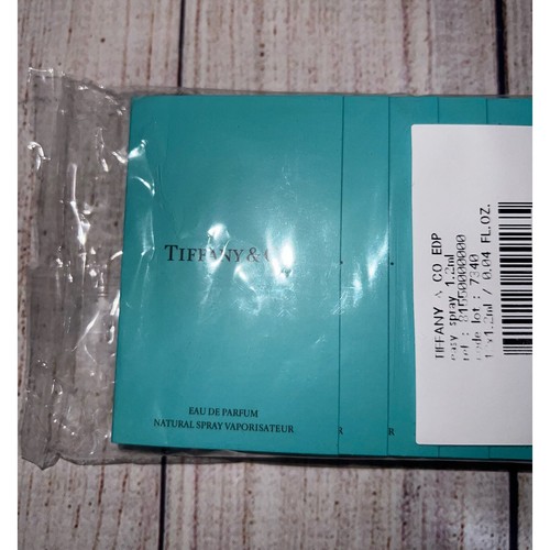 Tiffany & Co. Women's Eau de Parfum EDP - 1.2ml Samples 12 Units New Sealed - Photo 2 sur 4