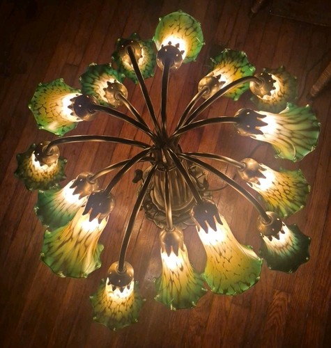 Vintage Tiffany Stil Lilie Pad Tulpe Lampe 15 Lichter Arme grün Bernstein Schirme 22"