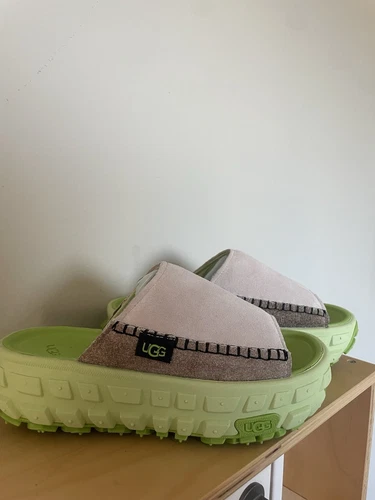 Uggs Suade Beige And Green Platform Slide Sandals. Size US women’s 7