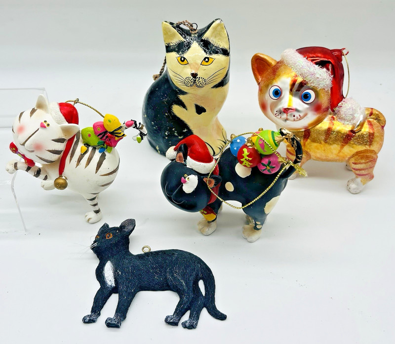 5 Cat Lovers Christmas Ornaments - Comic Kittens - Paper Mache & Resin - Sweet!