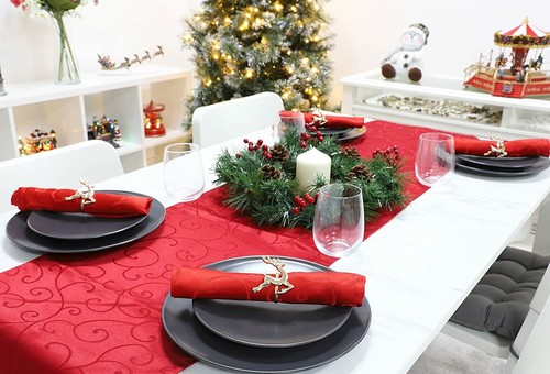 Christmas Concepts® Set of 4 Gold Napkin Rings-Table Settings - Reindeer- (AC13) - Picture 4 of 7
