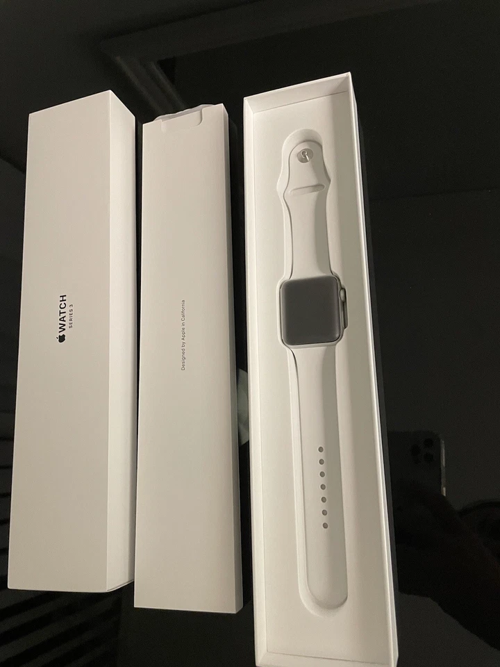 apple watch серии 3 42 мм группы для женщин. Белый - Изображение 2 из 3