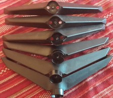 Vizio Plastic TV 7 1/2 inch stand legs 6 lot no screws