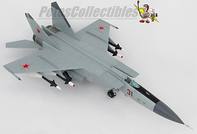HOBBY MASTER HA5601 MIG-25P Foxbat Fighter Red 31 Viktor Belenko